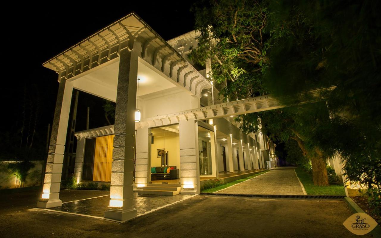 Grand Detagamuwa Hotel Kataragama Eksteriør bilde